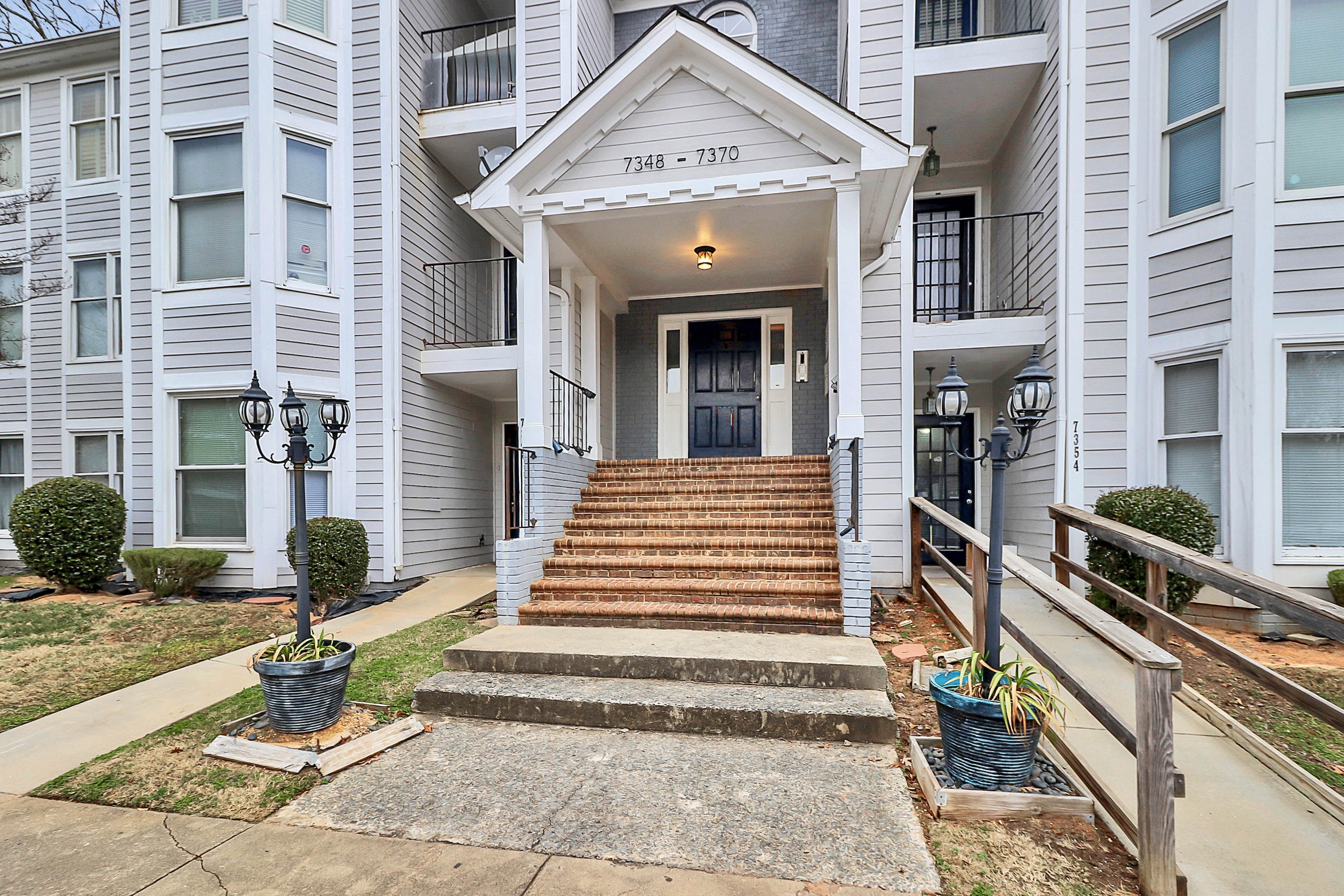 7360 Rose Terrace Court - 1