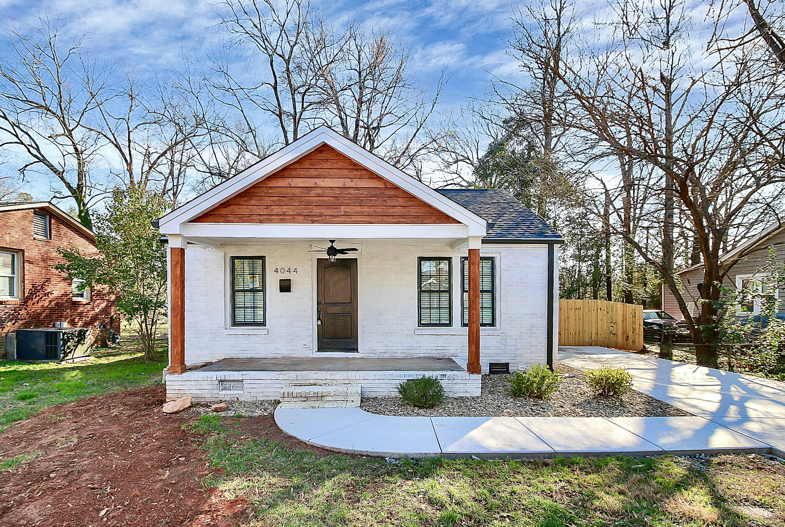 4044 Dinglewood Avenue